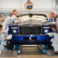 'Rolls-Royce' svin 'Phantom' modeļa 10 gadu jubileju