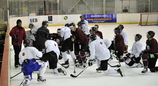 Сборная Латвии по хоккею начала подготовку к чемпионату мира