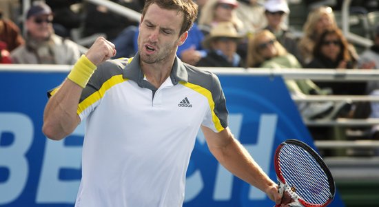 Gulbis pirms Montekarlo 'Masters' turnīra saglabā pozīcijas ATP rangā