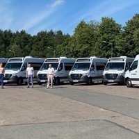 'Nordeka' saņem pirmos septiņus elektriskos pasažieru mikroautobusus