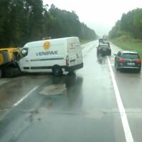 Video: Avārija uz Siguldas šosejas