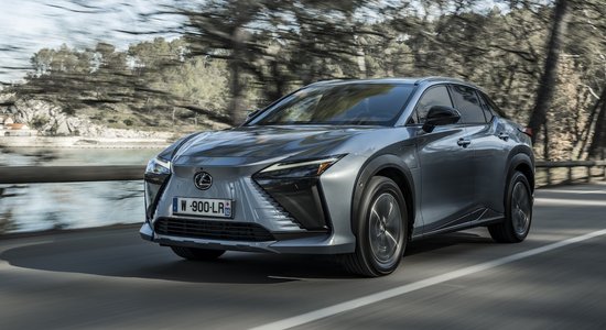 Elektriskā 'Lexus RZ' drošība novērtēta ar piecām zvaigznēm