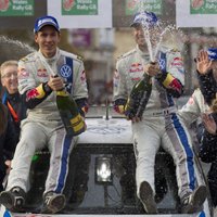 WRC sezona Velsā noslēdzas ar Sebastjena Ožjēra uzvaru