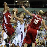 Krievijas basketbolisti pēc trīs spēlētāju atskaitīšanas gatavojušies boikotēt 'Eurobasket 2015'