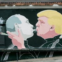 "Он уже бренд": В России выпустили книгу о влиянии Путина на мировое искусство