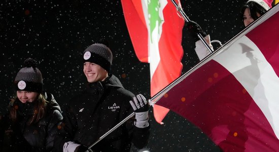 Foto: Latvijas jaunie sportisti atvadās no Jaunatnes ziemas olimpiskajām spēlēm