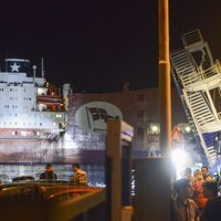 В Генуе судно врезалось в диспетчерскую вышку: трое погибших