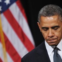 Obama mēreni optimistisks par iespēju novērst kritienu no 'fiskālās klints'