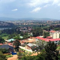 Ruanda uzņem pirmos Lībijā iestrēgušos migrantus