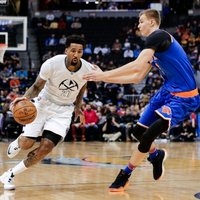 Porziņģim 22 gūti punkti 'Knicks' neveiksmīgā NBA spēlē Denverā