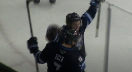 Egle gūst uzvaras vārtus AHL spēles pēdējā sekundē