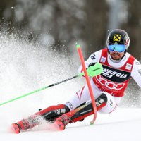 Hiršers gūst uzvaru Pasaules kausa sacensībās slalomā