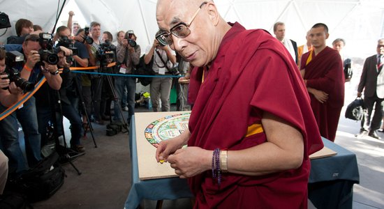 Учения Далай-ламы в Риге посетит 4500 человек со всего мира, ожидается и Борис Гребенщиков