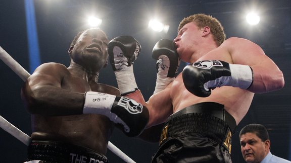 Alexander Povetkin with Hasim Rahman