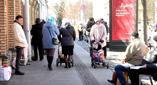 Продуктовые посылки будут получать только нуждающиеся и кризисные люди, малообеспеченным их выдавать не будут