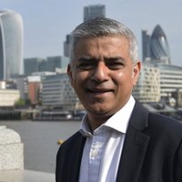 Садик Хан в третий раз избран мэром Лондона. Лейбористы усилили позиции на местных выборах в Англии