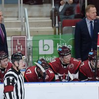 Latvijas hokeja izlase atkal zaudē Šveicei