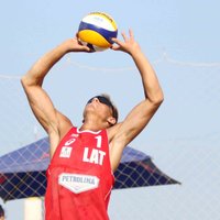 Pludmales volejbolisti M.Samoilovs un Šmits izcīna trešo vietu pasaules U-19 čempionātā