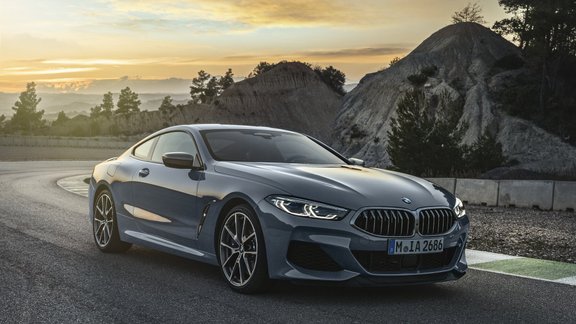 BMW 8. sērija (G15)