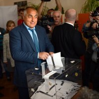 Bulgārijas parlamenta vēlēšanās ar nelielu pārsvaru vadībā līdzšinējā premjera Borisova partija