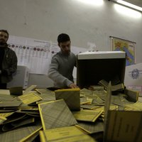 Itālijas vēlēšanu strupceļš satricina Eiropu