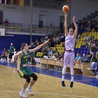 Latvijas U-19 basketbolisti pirms došanās uz Pasaules kausu sagrauj Ķīnu