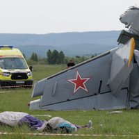 Foto: Lidmašīnas avārijā Krievijā gājuši bojā deviņi cilvēki