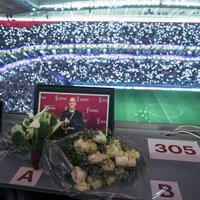 Sporta žurnālists Vāls Katarā miris plīsuša asinsvada dēļ