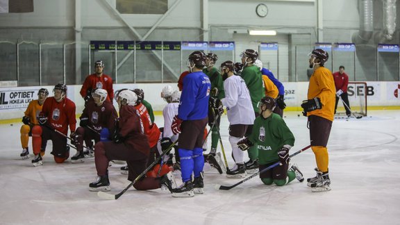 Latvijas hokeja izlases treniņš pirms EIHC turnīra Francijā - 39