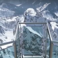 Kāpnes uz nekurieni: vieta, no kuras paveras burvīga Austrijas Alpu panorāma