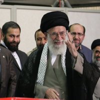 Irānas augstākais līderis 'sūta' ASV uz elli