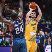 Bagatska vadītā Ukrainas izlase 'EuroBasket 2022' sāk ar graujošu uzvaru