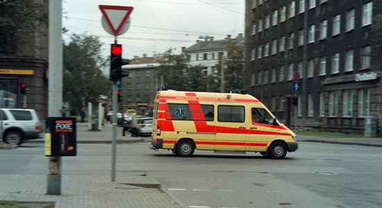 Konkursā uz 'ātrās palīdzības' šoferu vietām pieteikušies jau 300 cilvēku