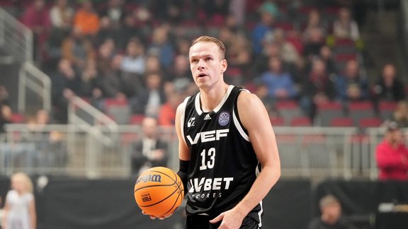 Māris Gulbis, VEF Rīga, basketbols