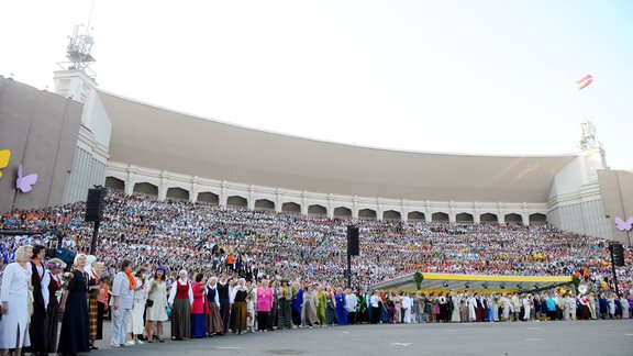 Dziesmu svētki 2015: Noslēguma koncerts "Manā dziesmā tu..." - 36