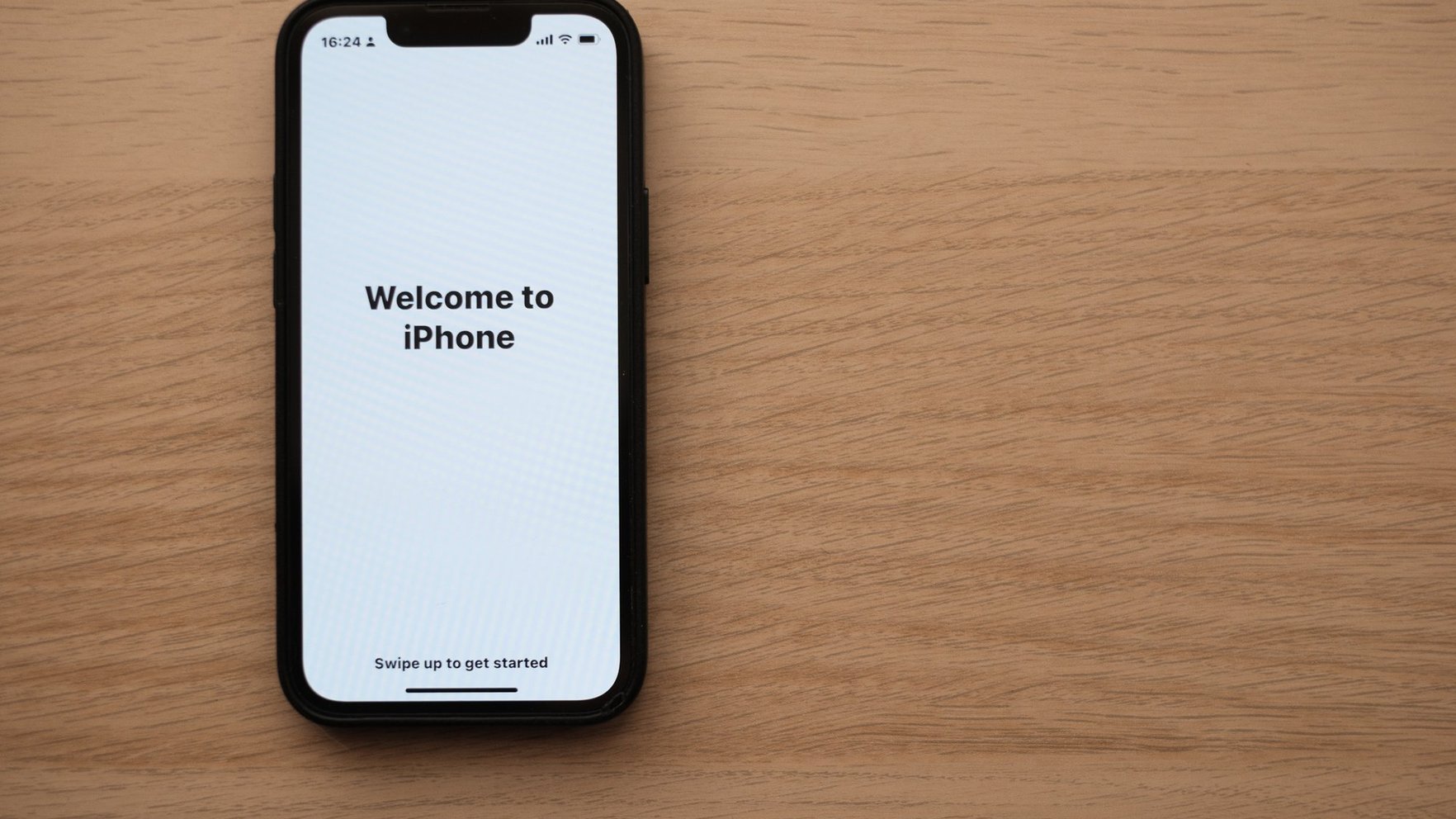 "Apple" sniegs lietotājiem ES lielāku kontroli pār lietotnēm ierīcēs