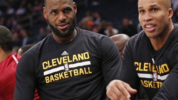 Cleveland Cavaliers forward LeBron James and Richard Jefferson