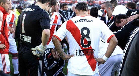 Argentīnas titulētākais klubs 'River Plate' pirmoreiz zaudē vietu spēcīgākajā līgā