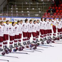 Latvijas U-20 hokejisti smagā cīņā izrauj uzvaru pret Dāniju