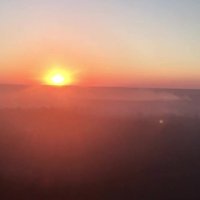 ФОТО, ВИДЕО: Вертолет НВС участвует в тушении пожара под Талси