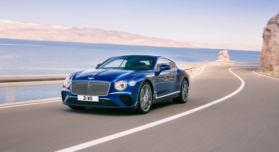 Jaunās paaudzes 'Bentley Continental GT' kupeja