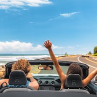 Pieci padomi, kā izvēlēties nomas auto vasaras ceļojumam