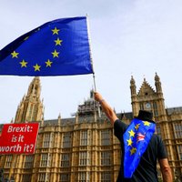 Палата лордов парламента Британии одобрила перенос Brexit
