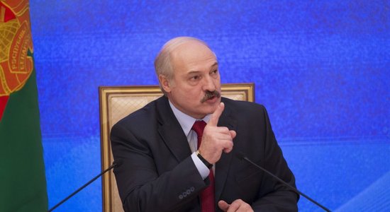 Лукашенко — участникам саммита в Риге: не надо "дубасить" Россию за Крым