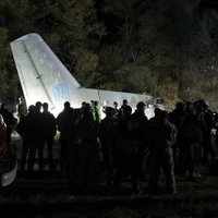 Ukrainas Gaisa spēku lidmašīnas katastrofas upuru skaits pieaudzis līdz 26