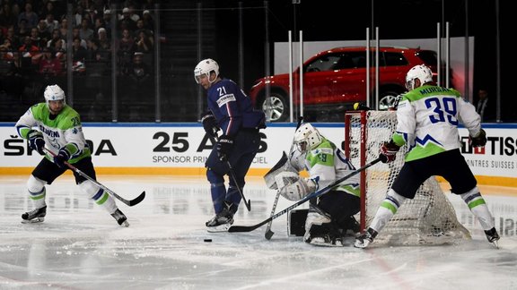 France s forward Antoine Roussel 