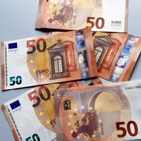 Par viltotu 50 eiro banknošu lietošanu piespriests 3,5 gadus ilgs nosacīts cietumsods