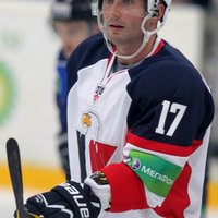 'Slovan' aizsargs Višņovskis tomēr dosies uz NHL