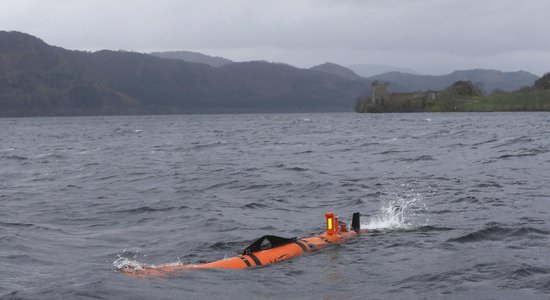 В Шотландии сотни добровольцев опять ищут Лохнесское чудовище