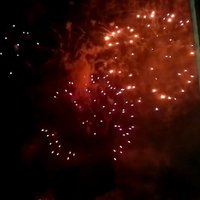 ВИДЕО: Празднование 9 мая в Риге завершилось салютом